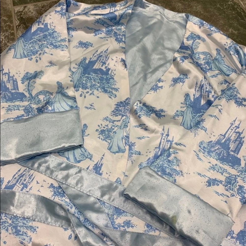 Disney Princess Satin Wedding Robe - Picture 4 of 5